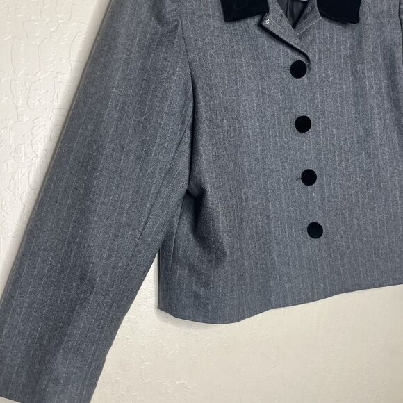 Vintage Brooks Brothers Gray Pinstriped  Velvet Collar Blazer  Womens Size 12 - Picture 2 of 9